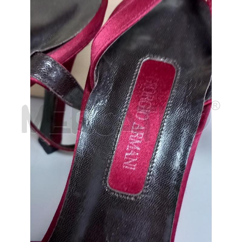 SCARPE D GIORGIO ARMANI ROSSO SCATOLA RASO SETA | Mercatino dell'Usato Roma porta di roma 2