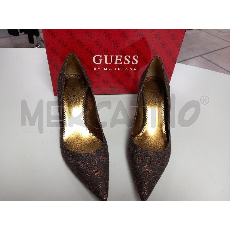 SCARPE D GUESS TELA MARRONE SCATOLA MONOGRAMMA BRONZO | Mercatino dell'Usato Roma porta di roma 1