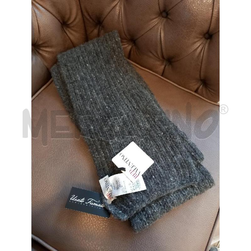 SCIARPA U RED VALENTINO GRIGIO ANTRACITE | Mercatino dell'Usato Roma porta di roma 1