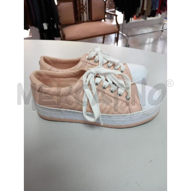 SNEAKERS D GUESS ROSA | Mercatino dell'Usato Roma porta di roma 2
