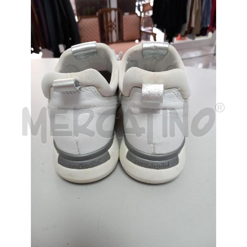 SNEAKERS D NERO GIARDINI BIANCO | Mercatino dell'Usato Roma porta di roma 3