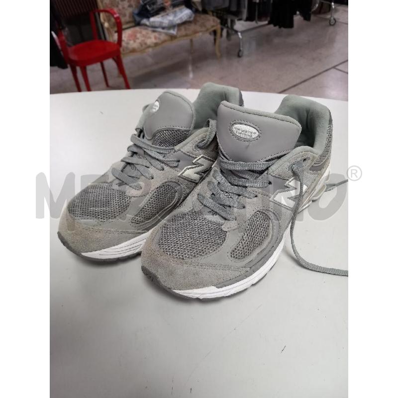 SNEAKERS D NEW BALANCE 2002R GC2002JB GRIGIO | Mercatino dell'Usato Roma porta di roma 1