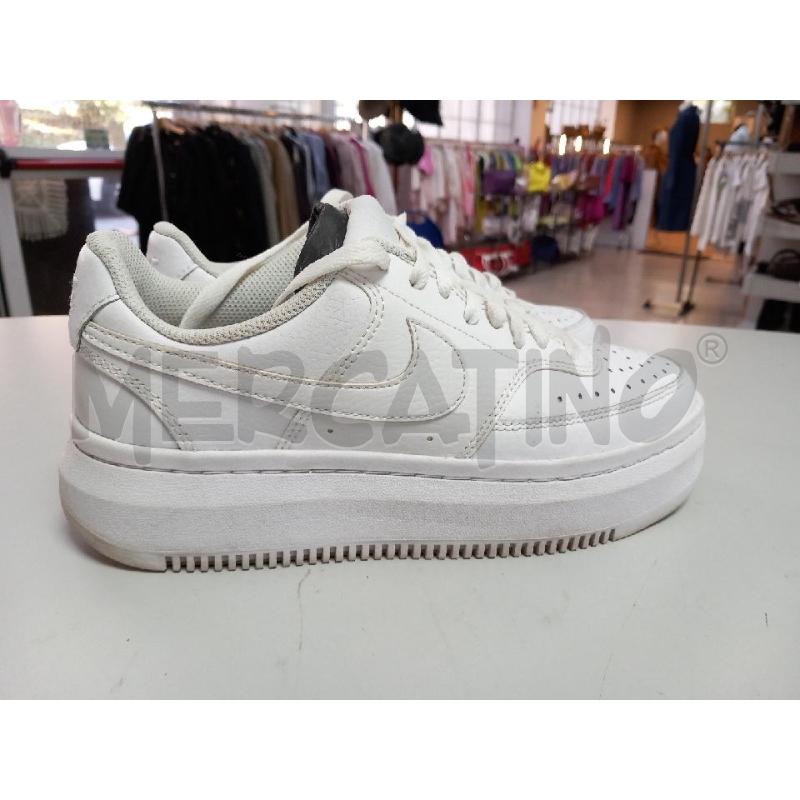 SNEAKERS D NIKE BIANCO DM0113-100 | Mercatino dell'Usato Roma porta di roma 2
