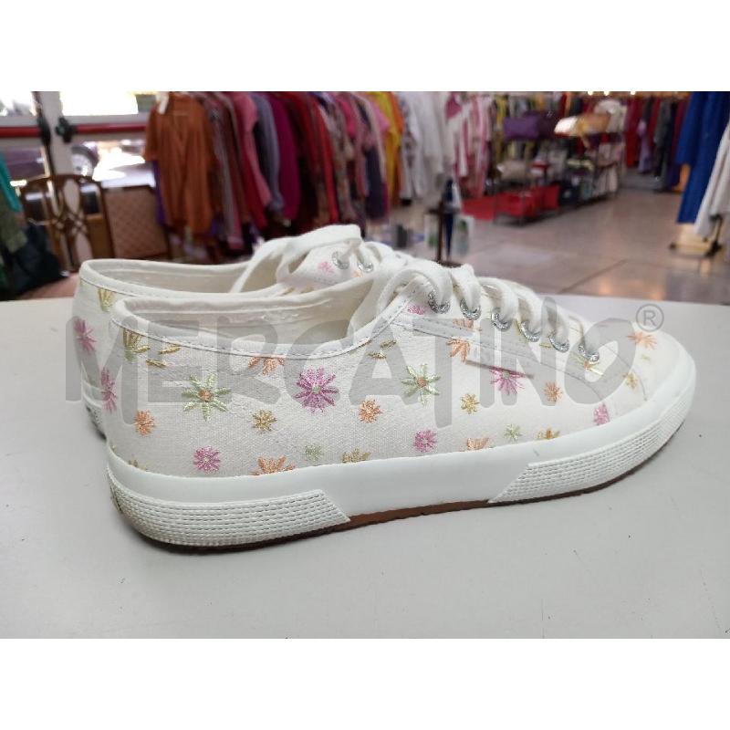 SNEAKERS D SUPERGA BIANCO RICAMO FLOREALE S2121FW-A6Y | Mercatino dell'Usato Roma porta di roma 2