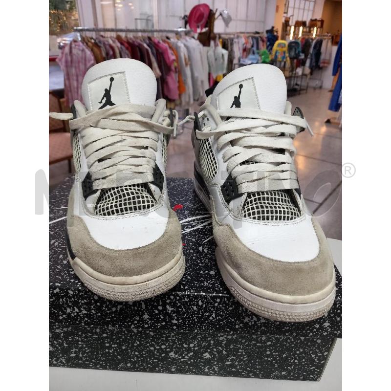 SNEAKERS UOMO AIR JORDAN 4 RETRO SCATOLA | Mercatino dell'Usato Roma porta di roma 1
