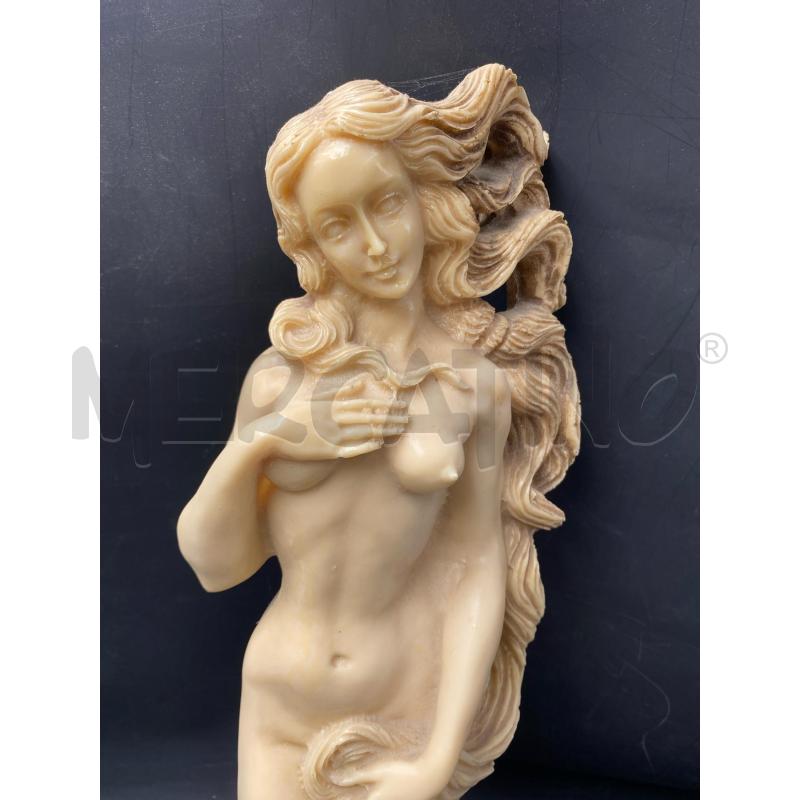 STATUA  RESINA VENERE BOTTICELLI | Mercatino dell'Usato Roma porta di roma 2