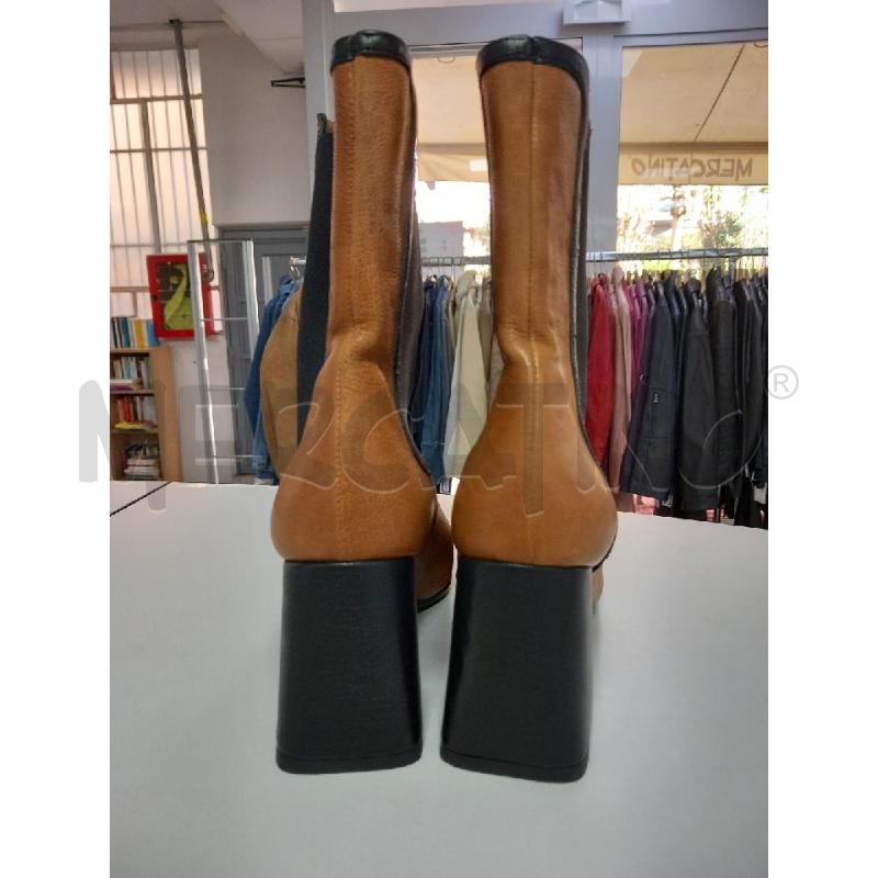 STIVALETTI D ENTOURAGE ILLIMITED MARRONE PELLE | Mercatino dell'Usato Roma porta di roma 3