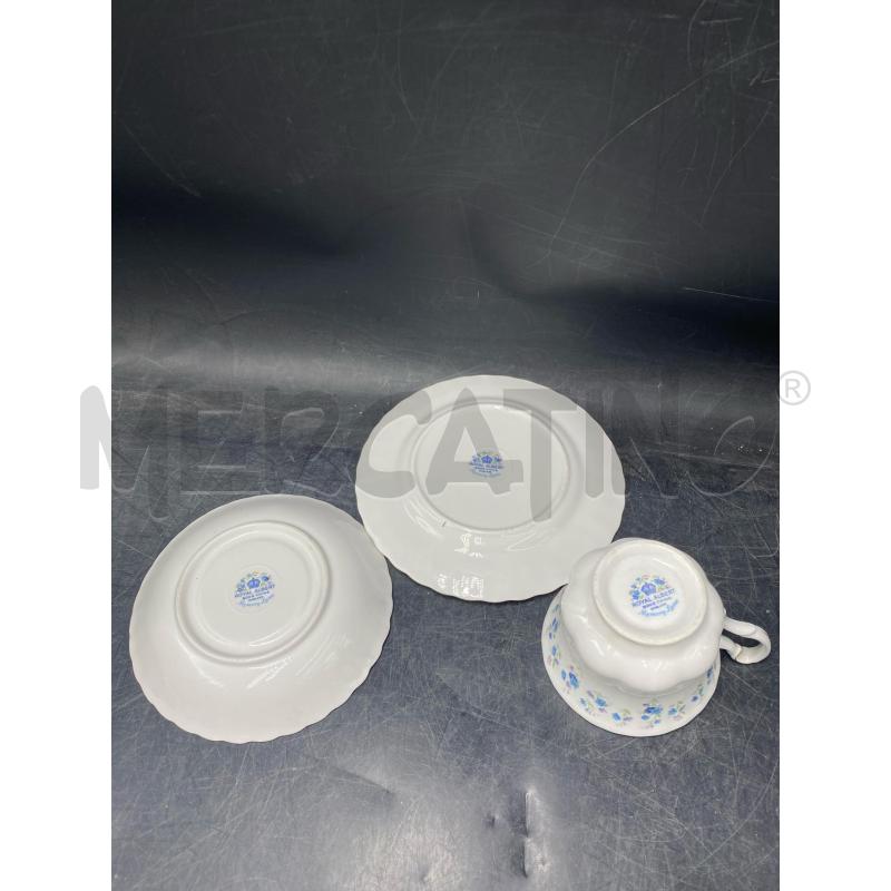 TAZZA ROYAL ALBERT CER BIA BLU | Mercatino dell'Usato Roma porta di roma 3