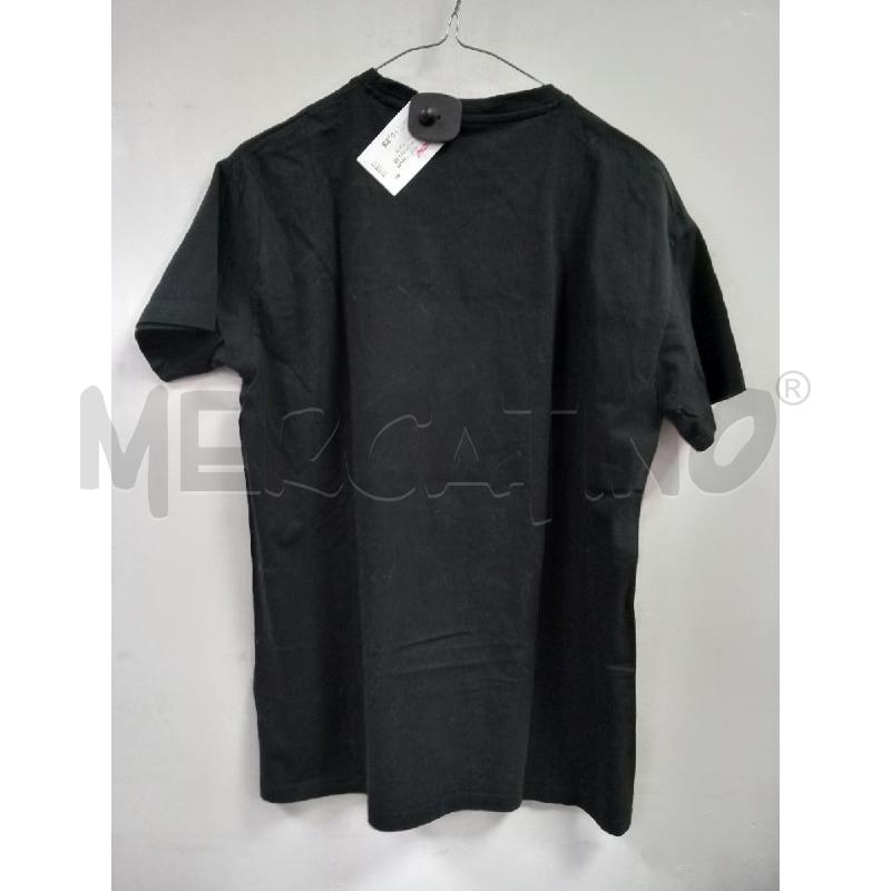 T SHIRT U PAMPLING BERSERK NERO  | Mercatino dell'Usato Roma porta di roma 3