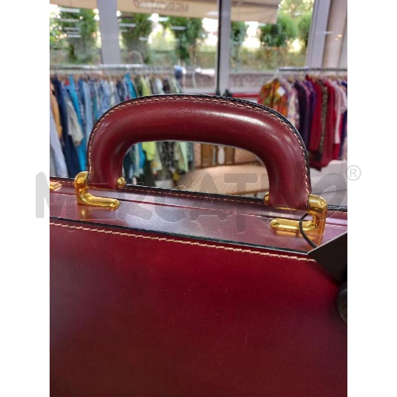 VALIGIA PELLE A TESTONI BORDEAUX | Mercatino dell'Usato Roma porta di roma 3