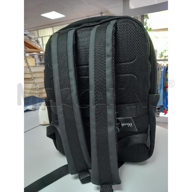 ZAINO U AG SPALDING NERO PORTA PC | Mercatino dell'Usato Roma porta di roma 2