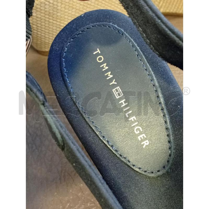 ZEPPA DONNA TOMMY HILFIGER BLU | Mercatino dell'Usato Roma porta di roma 3