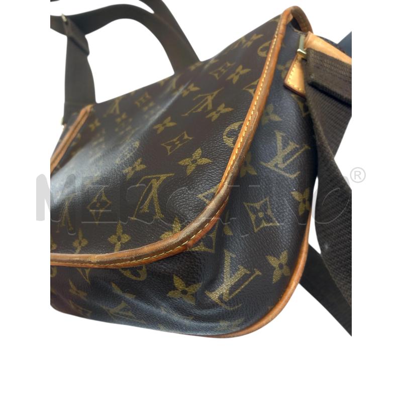 BORSA DONNA LOUIS VUITTON BOSPHORE MI1016 | Mercatino dell'Usato Roma somalia 4