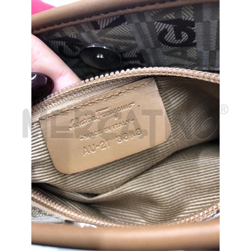 BORSELLO SALVATORE FERRAGAMO BEIGE TESSUTO PROFIL PELLE  | Mercatino dell'Usato Roma somalia 5