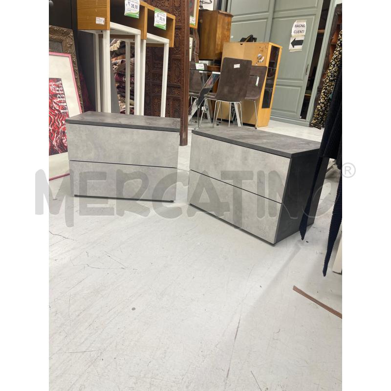 COMODINI COPPIA NERI GRIGIO 2 CASS | Mercatino dell'Usato Roma somalia 2