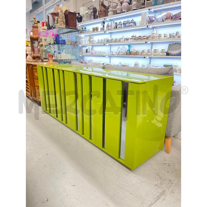 CREDENZA VERDE VETRI 4/A | Mercatino dell'Usato Roma somalia 2