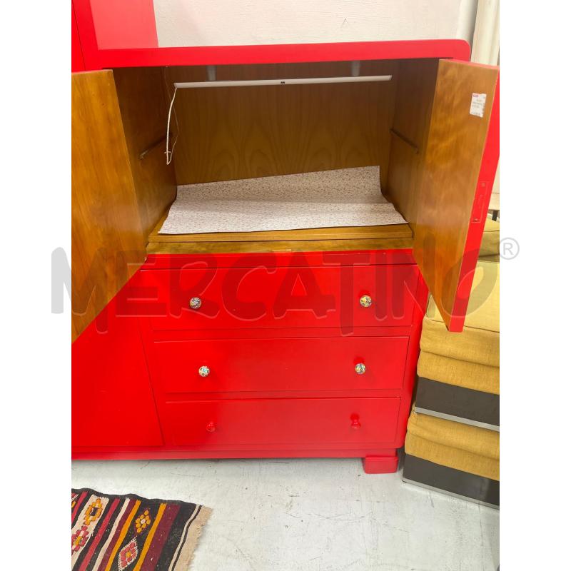 CREDENZA  ARMADIO ROSSO 3 ANTE 3 CASS | Mercatino dell'Usato Roma somalia 2