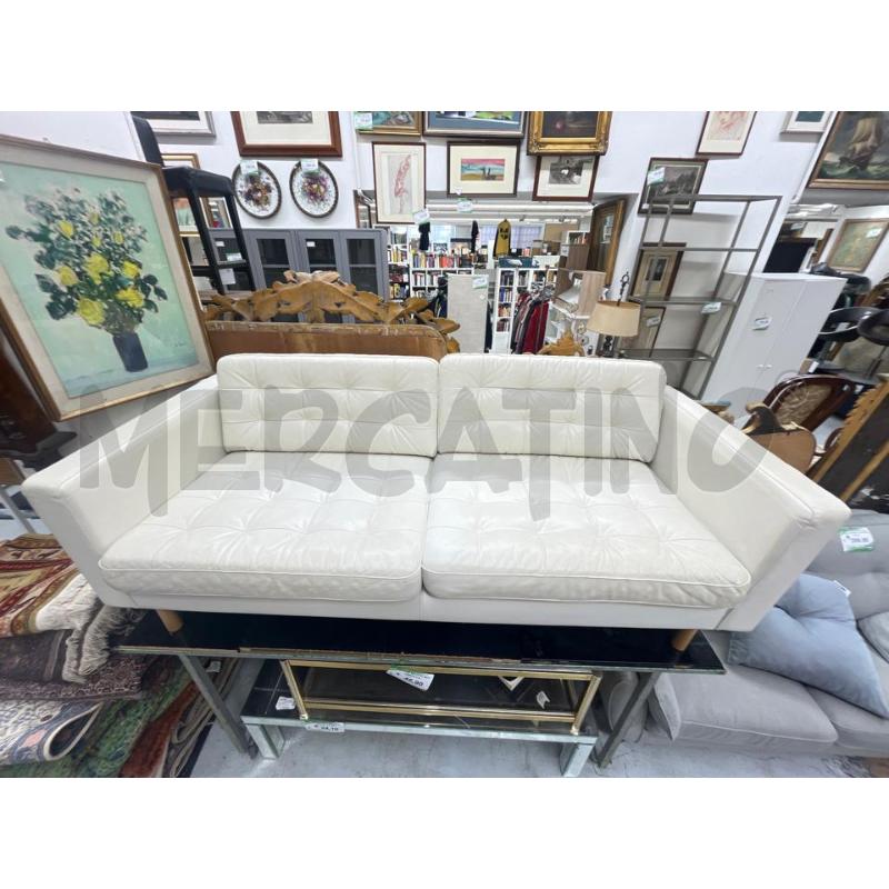 DIVANO 2/P IKEA BIANCO | Mercatino dell'Usato Roma somalia 2