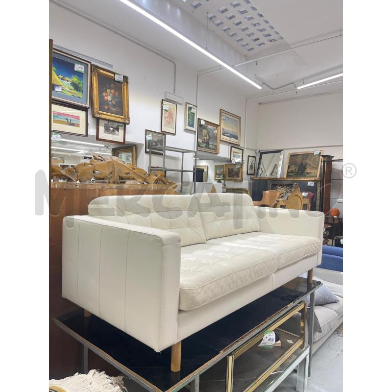 DIVANO 2/P IKEA BIANCO | Mercatino dell'Usato Roma somalia 3
