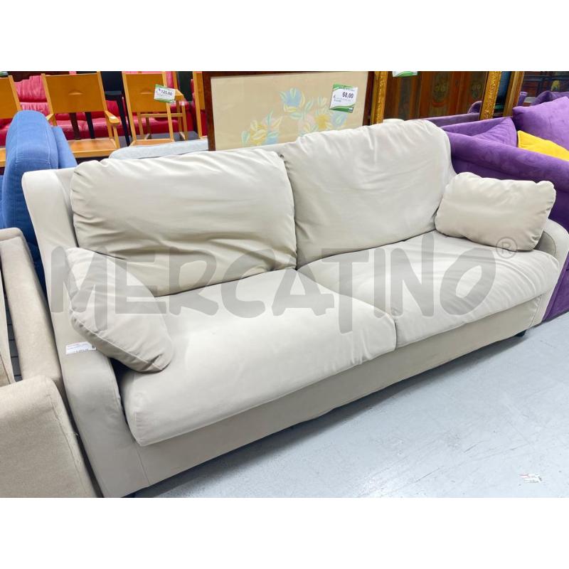 DIVANO GRIGIO 3P | Mercatino dell'Usato Roma somalia 2