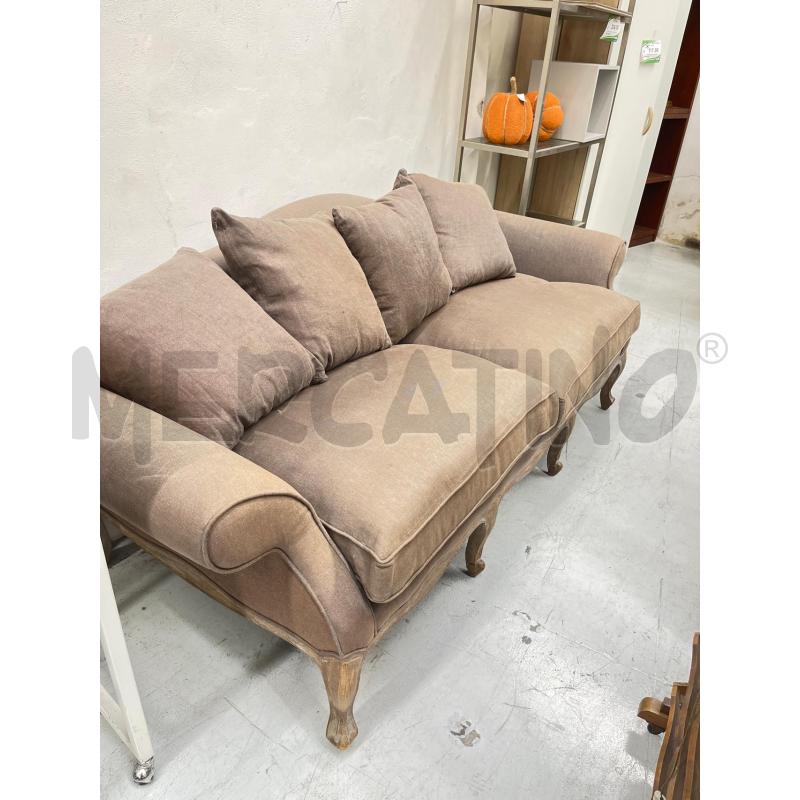 DIVANO GRIGIO 3 POSTI LEGNO  | Mercatino dell'Usato Roma somalia 3