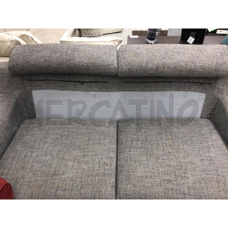 DIVANO GRIGIO POLTRONE SOFA' 2/P | Mercatino dell'Usato Roma somalia 2