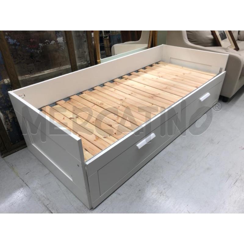 DIVANO LETTO IKEA 1C | Mercatino dell'Usato Roma somalia 1