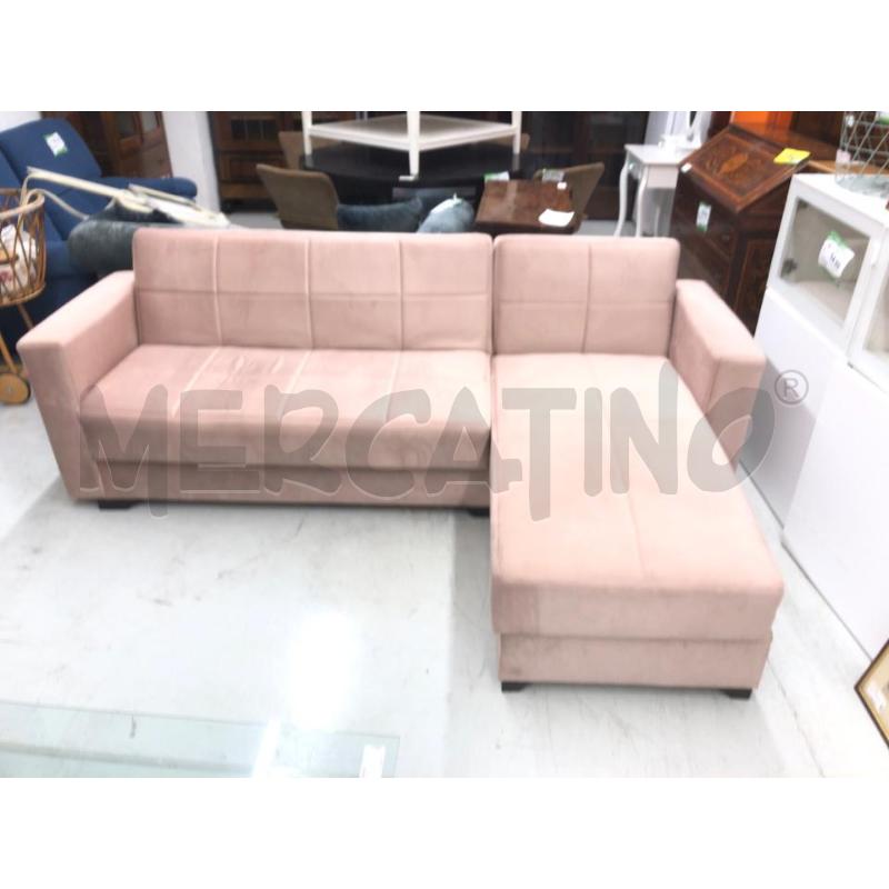 DIVANO  LETTO ANGOLO ROSA CONTENITORE | Mercatino dell'Usato Roma somalia 1