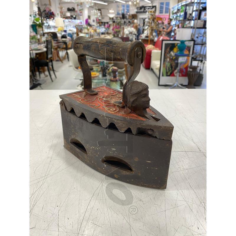 FERRO DA STIRO GHISA TESTA DONNA | Mercatino dell'Usato Roma somalia 1