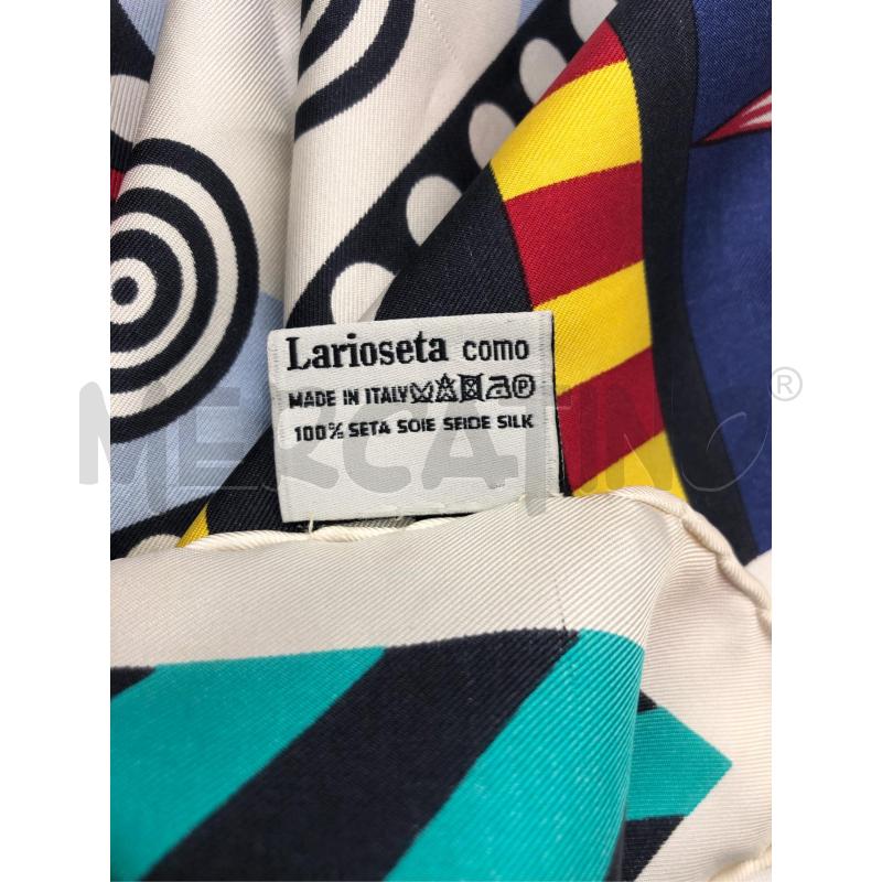 FOULARD MOSCHINO AZZURRO SIMBOLI | Mercatino dell'Usato Roma somalia 5