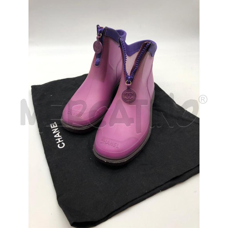 GALOSCE CHANEL VIOLA ZIP CORTE | Mercatino dell'Usato Roma somalia 1