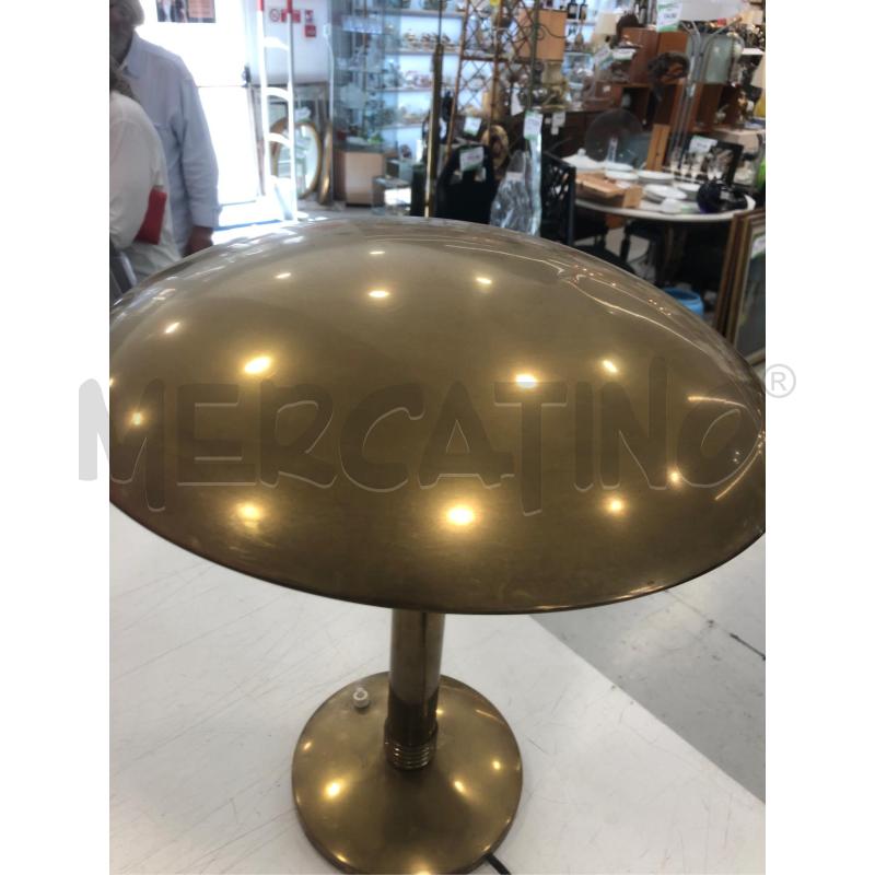 LAMPADA DA TAVOLO DISCO DORATO | Mercatino dell'Usato Roma somalia 2