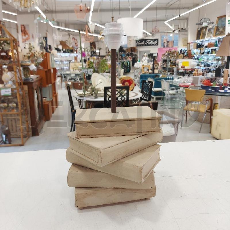 LAMPADA LEGNO LIBRI | Mercatino dell'Usato Roma somalia 1
