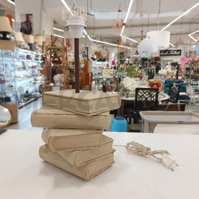 LAMPADA LEGNO LIBRI | Mercatino dell'Usato Roma somalia 4
