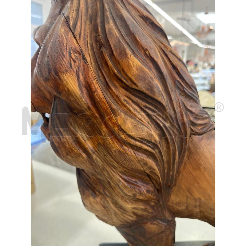 LAMPADA LEONE LEGNO BASE NERA  | Mercatino dell'Usato Roma somalia 3