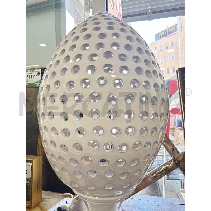 LAMPADA  PIGNA BIANCA BUCHERELLATA  | Mercatino dell'Usato Roma somalia 2
