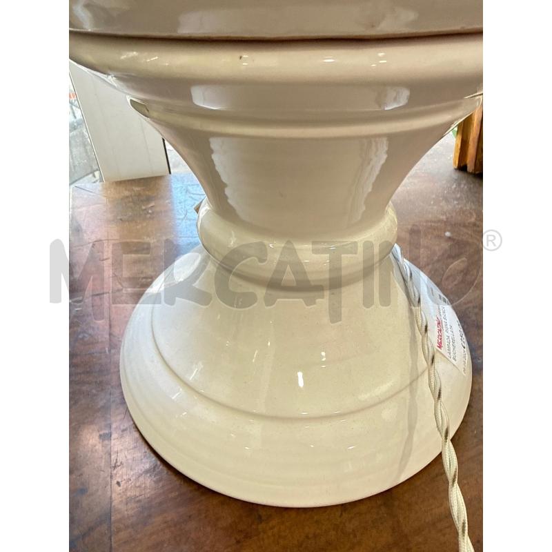 LAMPADA  PIGNA BIANCA BUCHERELLATA  | Mercatino dell'Usato Roma somalia 3