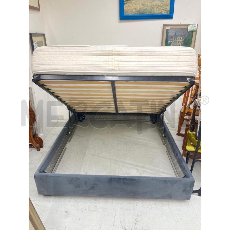 LETTO MATR CONTENITORE + MATERASSO GRIGIO TESTIERA ALTA  | Mercatino dell'Usato Roma somalia 3