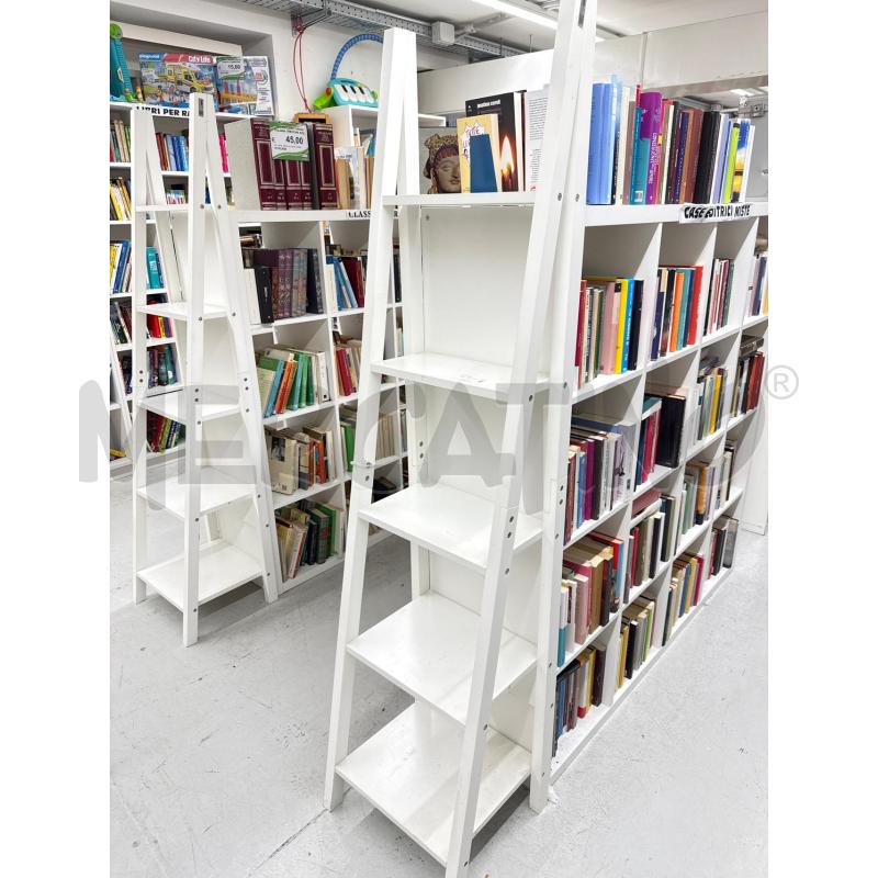 LIBRERIA  SCALA IKEA | Mercatino dell'Usato Roma somalia 1