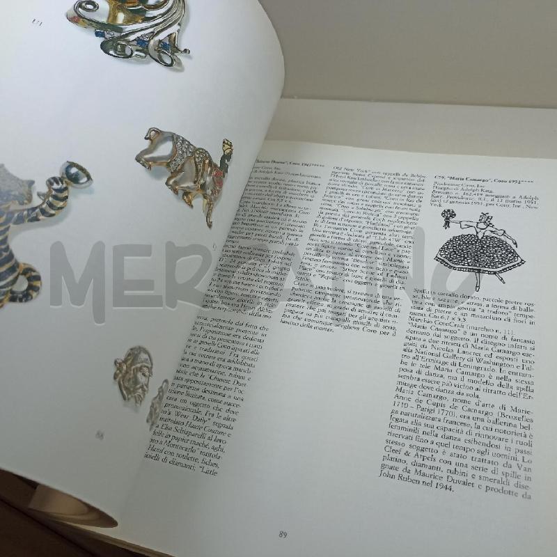 LIBRO AMERICAN COSTUME JEWELRY 1935 1950 MAZZOTTA | Mercatino dell'Usato Roma somalia 4