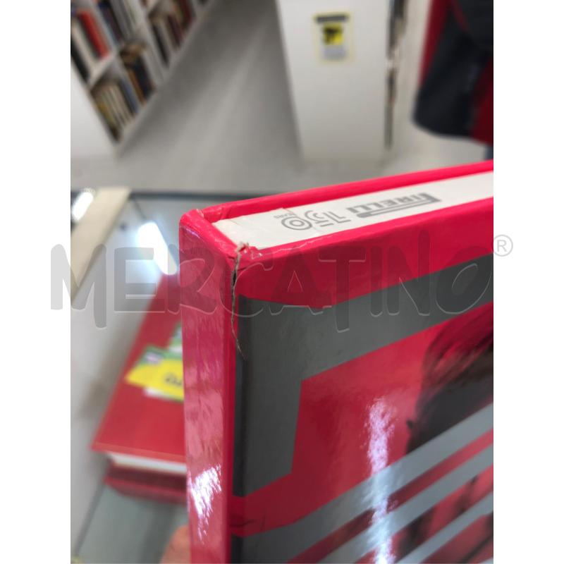 LIBRO CALENDARIO PIRELLI 2022 BRYAN ADAMS | Mercatino dell'Usato Roma somalia 2