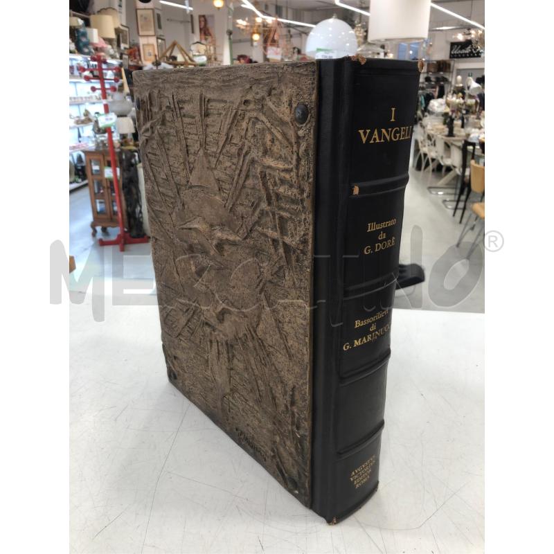 LIBRO I VANGELI COPERTINA BRONZO MARINUCCI | Mercatino dell'Usato Roma somalia 2