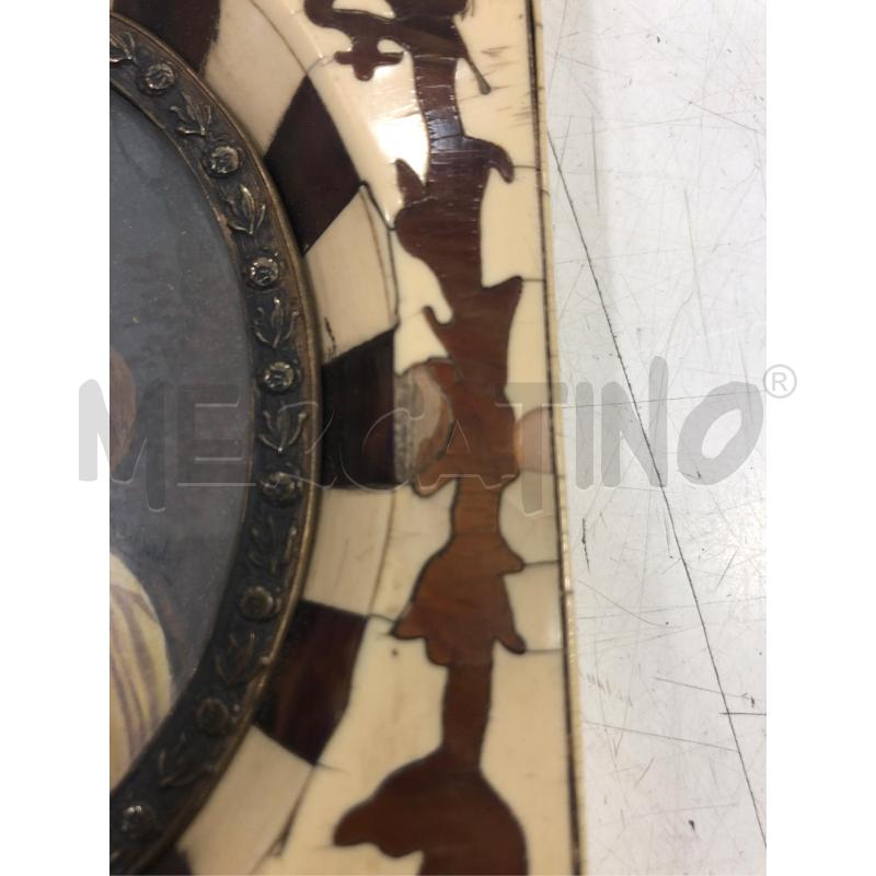 MINIATURA DAMA CORNICE OSSO INTARSIO | Mercatino dell'Usato Roma somalia 3