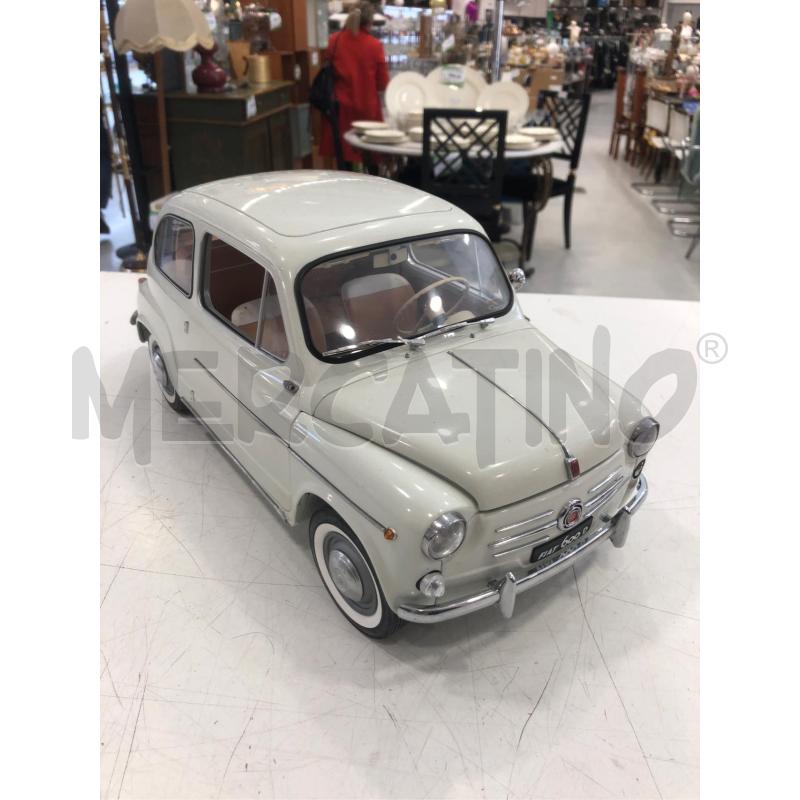 MODELLINO FIAT 600D BIANCA HACHETTE METALLO | Mercatino dell'Usato Roma somalia 1