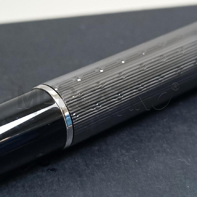 Penna biro parker sonnet cromata scura con porta penna