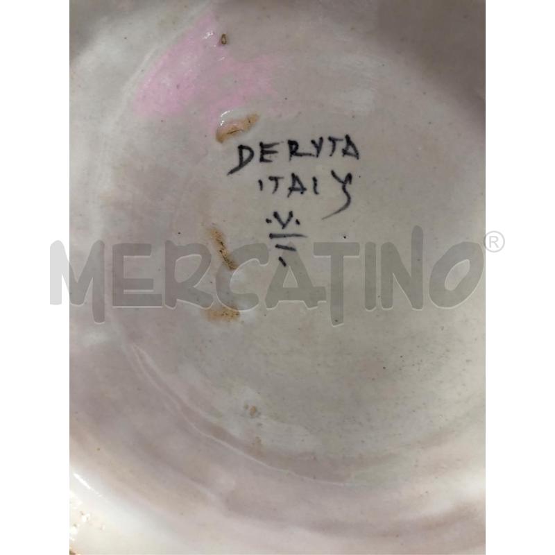 PIATTO TONDO DERUTA STEMMA STRISCIE ROSSE BLU | Mercatino dell'Usato Roma somalia 3