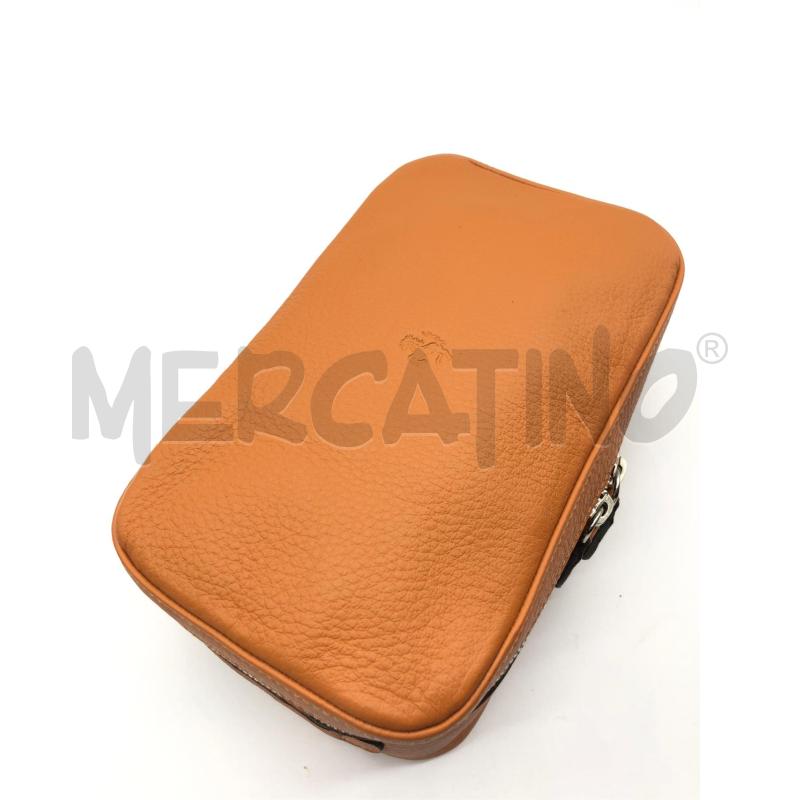 POCHETTE FERRARI ARANCIO  | Mercatino dell'Usato Roma somalia 2