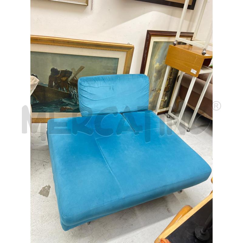 POLTRONA/DIVANO BLU SEDUTA ALLUNGABILE  | Mercatino dell'Usato Roma somalia 2