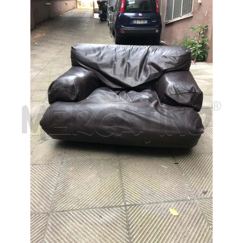 POLTRONE COPPIA VICO MAGISTRETTI  | Mercatino dell'Usato Roma somalia 2