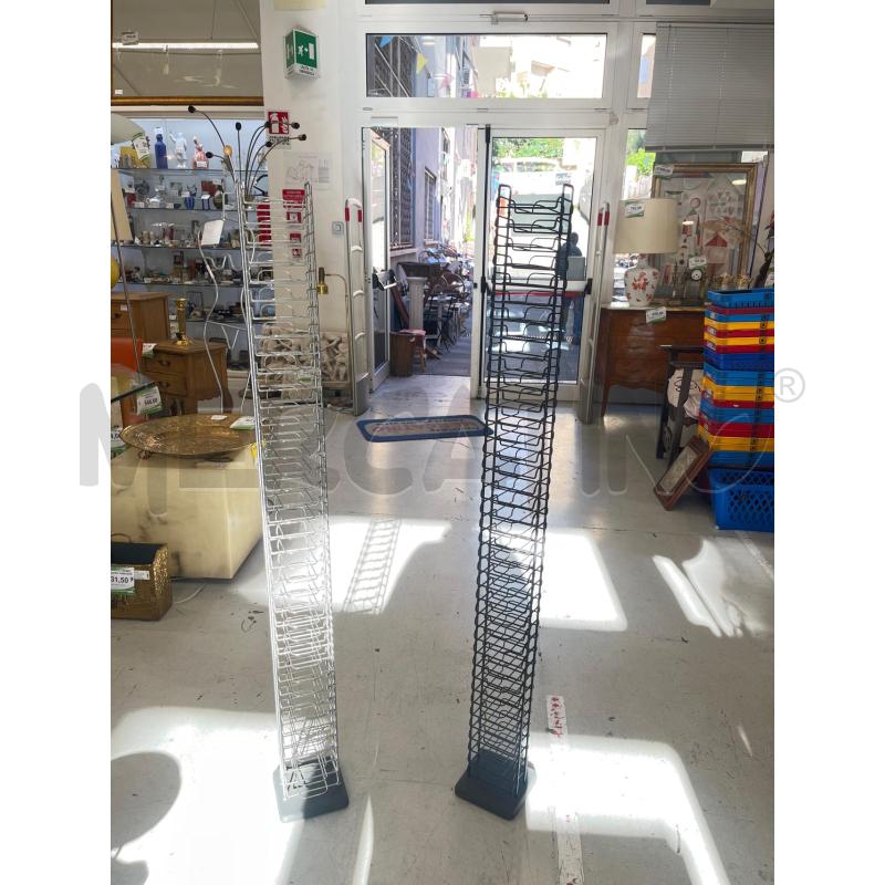 PORTA CD ROBOTS DI ENZO MARI | Mercatino dell'Usato Roma somalia 1